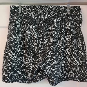 Buffbunny shorts